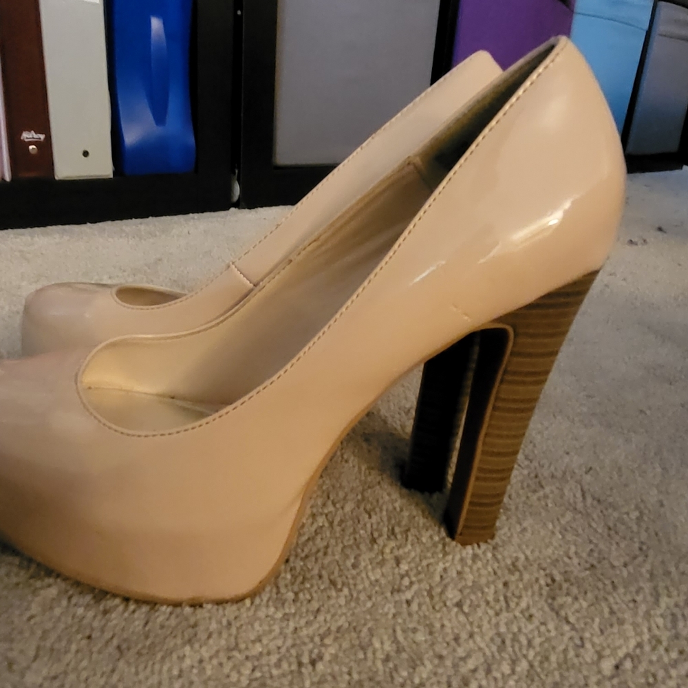 High heel shoes